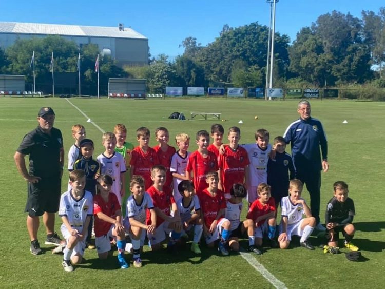 Great sportsmanship between Knights and Gold Coast United